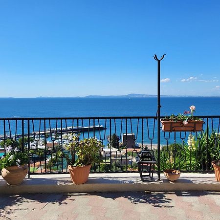 Quietness Bed and Breakfast Vico Equense Εξωτερικό φωτογραφία