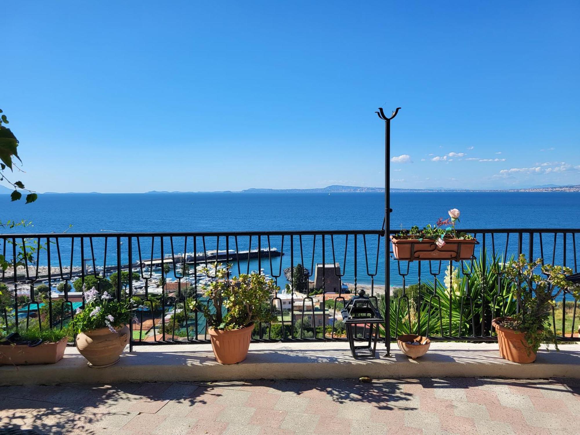 Quietness Bed and Breakfast Vico Equense Εξωτερικό φωτογραφία